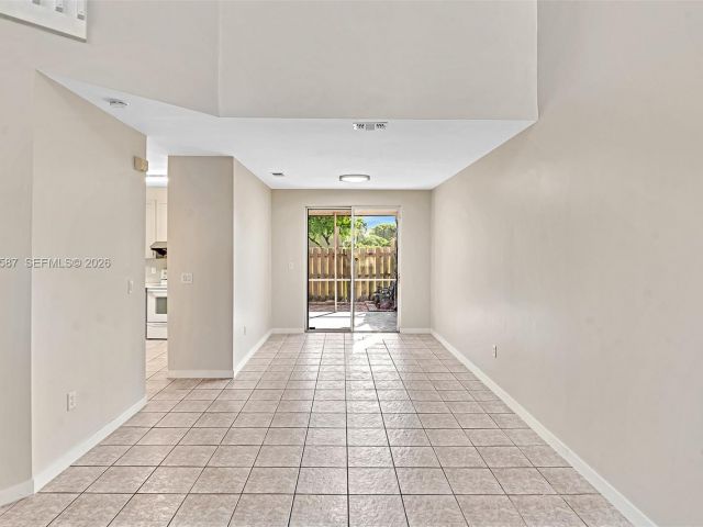 3-bedroom home for rent in Pembroke Pines - 2297 NW 160th Ter 2297 - MondialRealty