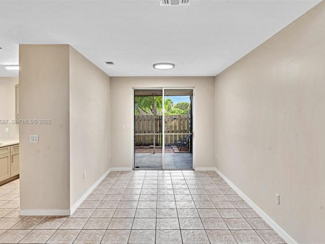 3-bedroom home for rent in Pembroke Pines - 2297 NW 160th Ter 2297 - MondialRealty