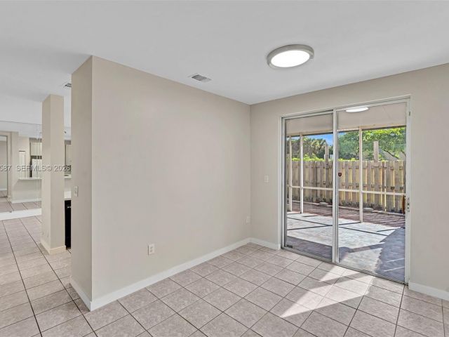 3-bedroom home for rent in Pembroke Pines - 2297 NW 160th Ter 2297 - MondialRealty