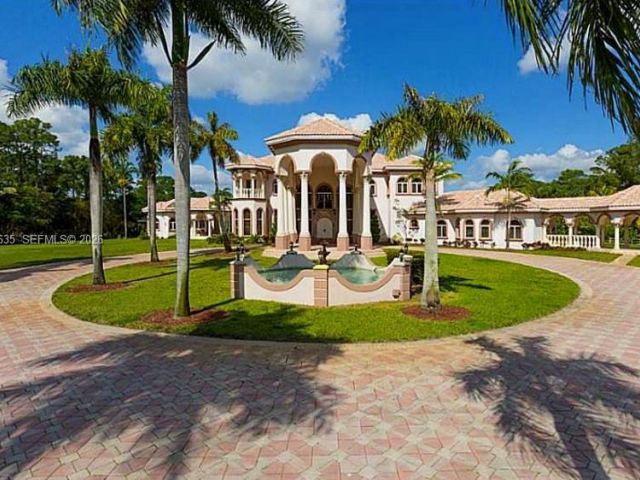 Home for sale at 21579 Cartagena Dr - photo 7453368