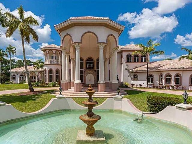 Home for sale at 21579 Cartagena Dr - photo 7453373