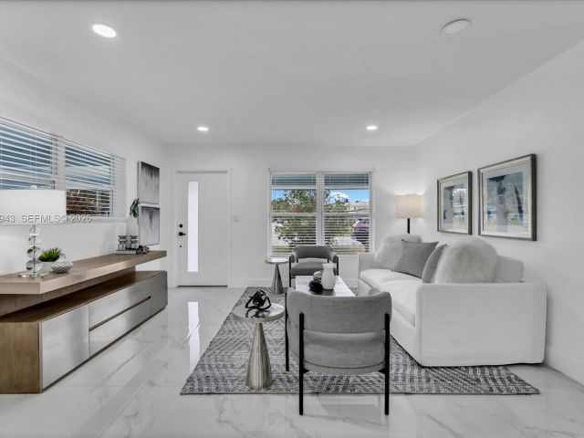 Home for sale at 20 NE 29TH ST - photo 7451533