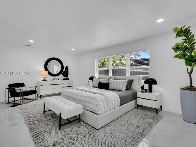 Home for sale at 20 NE 29TH ST - photo 7451542