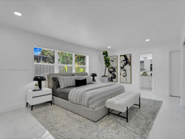 Home for sale at 20 NE 29TH ST - photo 7451543