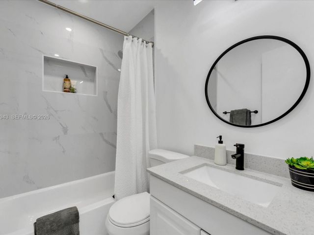 Home for sale at 20 NE 29TH ST - photo 7451547