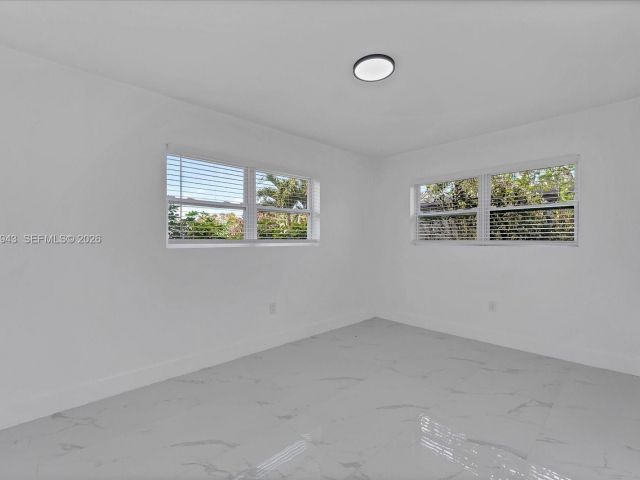 Home for sale at 20 NE 29TH ST - photo 7451548