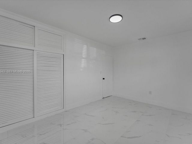 Home for sale at 20 NE 29TH ST - photo 7451549