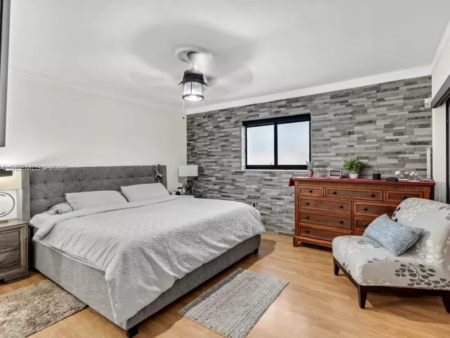 3-bedroom home for sale in Miami - 14330 SW 50th St - MondialRealty