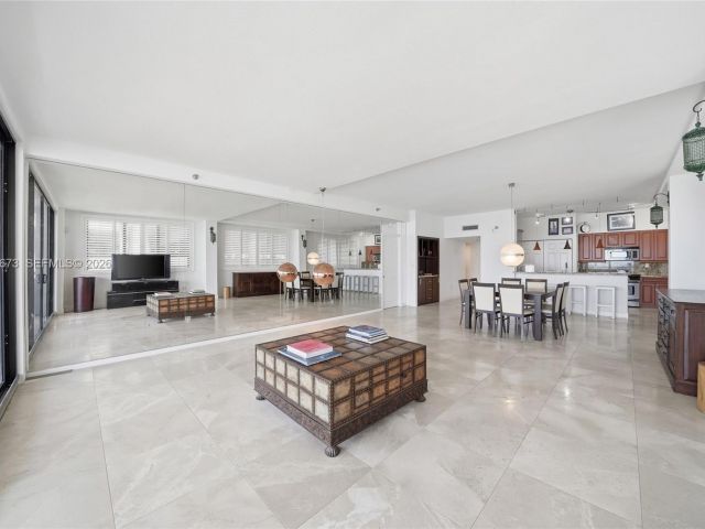 Apartment for rent  Unit #222 - photo 7469693