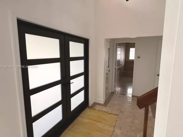 4-bedroom home for rent in Boca Raton - 6083 Vista Linda Ln 6083 - MondialRealty