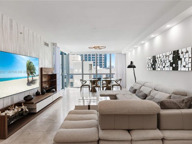 Apartment for rent  Unit #1504 - photo 7451970