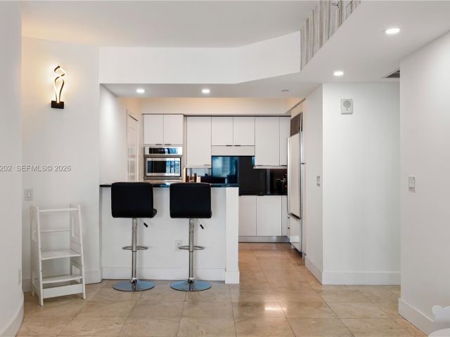 Apartment for rent  Unit #1504 - photo 7451978