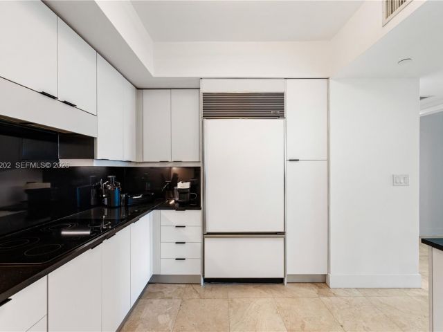 Apartment for rent  Unit #1504 - photo 7451982