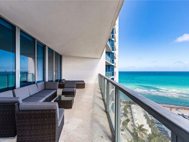 Apartment for rent  Unit #1504 - photo 7451984