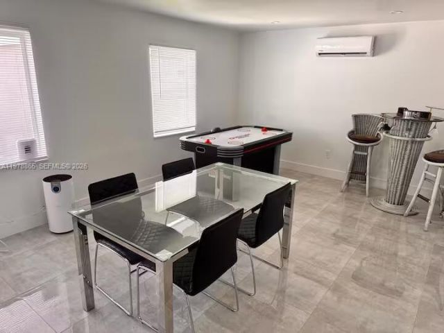 Home for sale at 1904 SW 28th St - photo 7483009