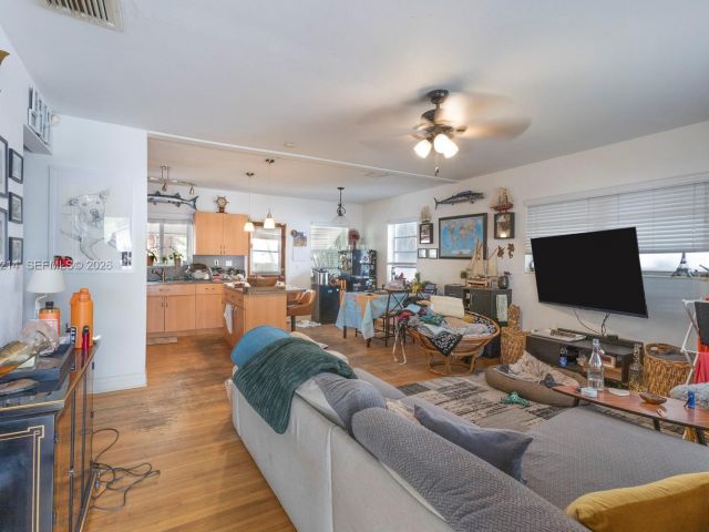 Home for sale at 2710 SW 28th Ct - photo 7520902