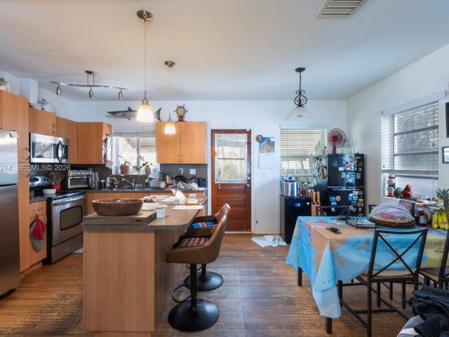 Home for sale at 2710 SW 28th Ct - photo 7520903