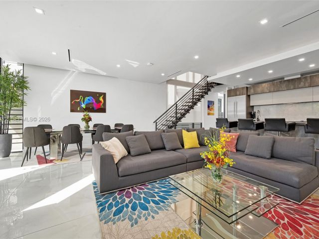 Home for rent at 2516 NE 21st St B - photo 7482691