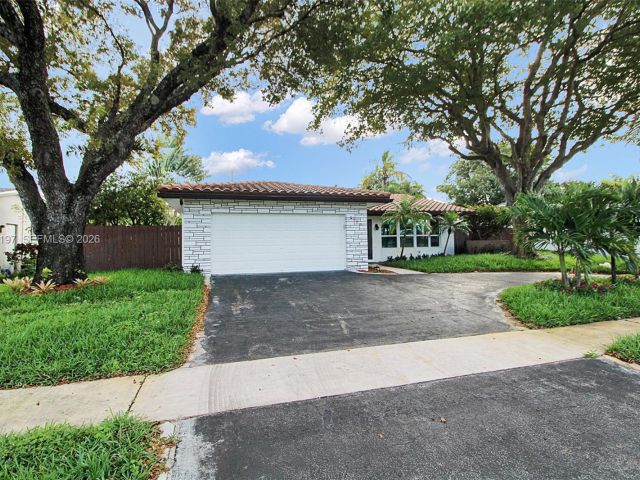 Home for rent at 5300 Adams St n/a - photo 7473589