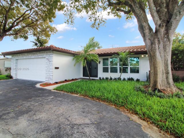 Home for rent at 5300 Adams St n/a - photo 7473592