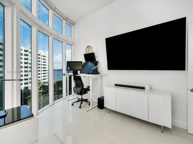 Apartment for sale  Unit #501 - photo 7494963