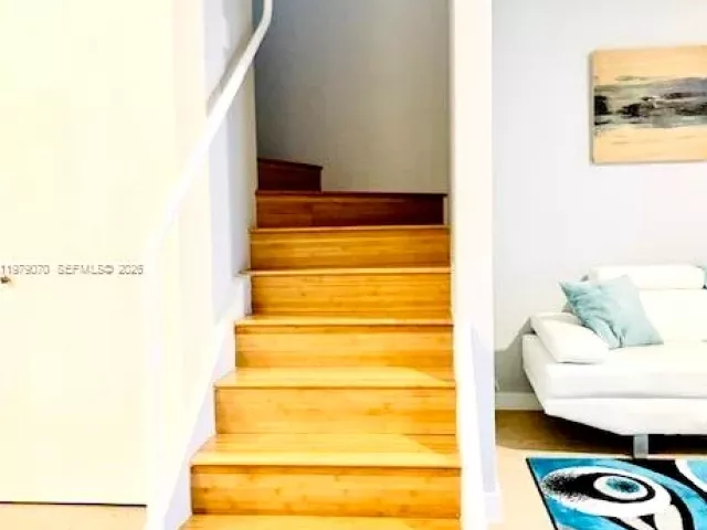 2-bedroom home for sale in Miami Beach - 619 Meridian Ave 4 - MondialRealty