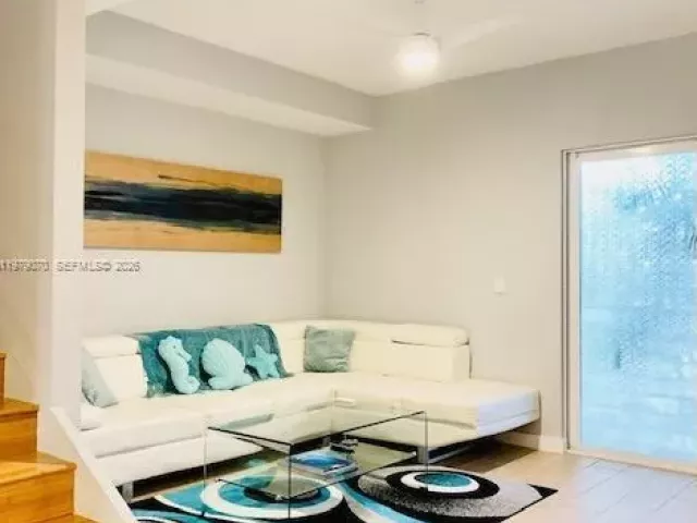 2-bedroom home for sale in Miami Beach - 619 Meridian Ave 4 - MondialRealty
