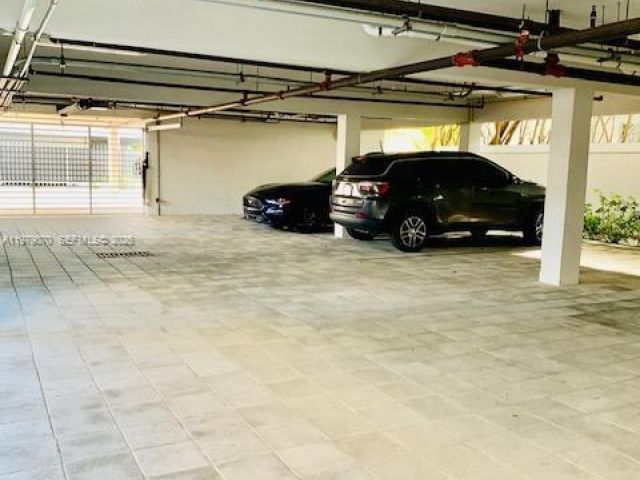 Home for sale at 619 Meridian Ave 4 - photo 7468630