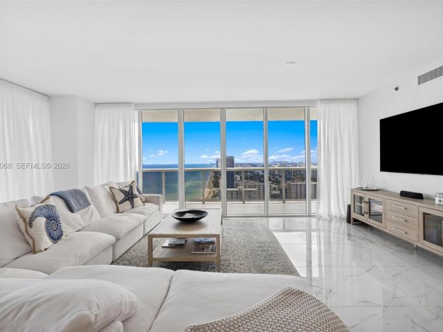 Apartment for rent  Unit #4502 - photo 7499579