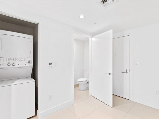 Apartment for sale  Unit #2308 - photo 7451701