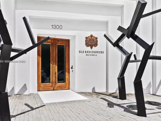 1-bedroom condo for sale in Miami - 1300 S Miami Ave 2308 - MondialRealty