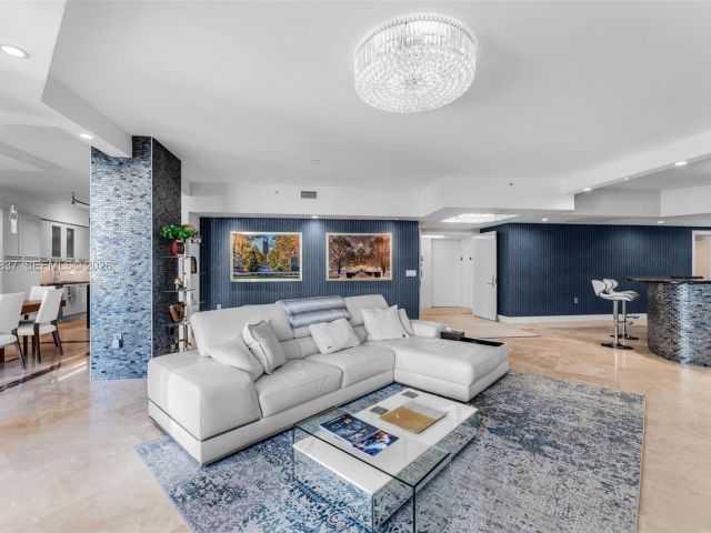 Apartment for sale  Unit #2505 - photo 7500527