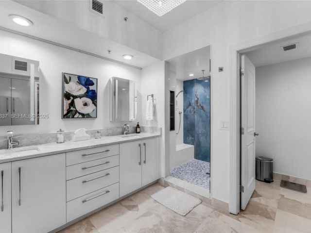 Apartment for sale  Unit #2505 - photo 7500539