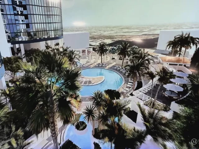 2-bedroom condo for sale in Fort Lauderdale - 333 Las Olas Way 2505 - MondialRealty