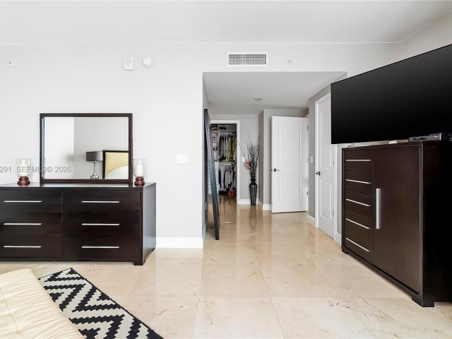 Apartment for sale  Unit #1206 - photo 7452055