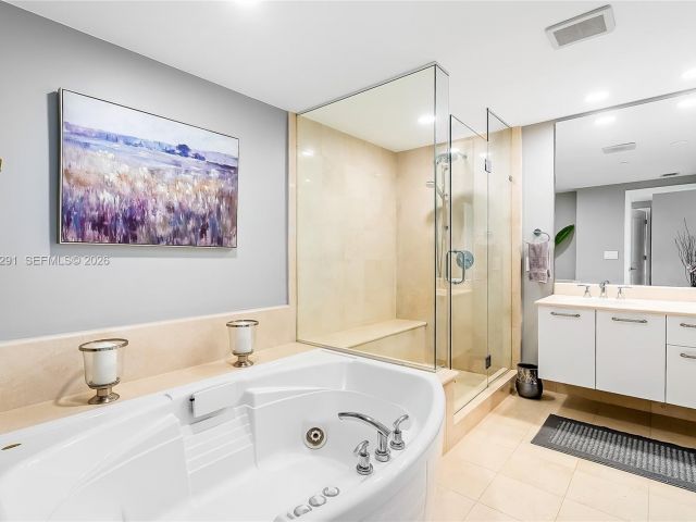 Apartment for sale  Unit #1206 - photo 7452061