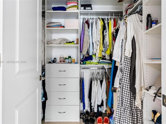 Apartment for sale  Unit #1206 - photo 7452073