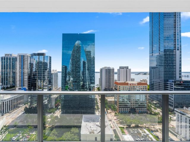 Apartment for rent  Unit #2305 - photo 7451833