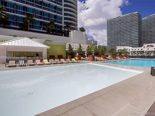 Apartment for rent  Unit #2305 - photo 7451837