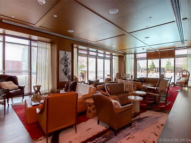 Apartment for rent  Unit #2305 - photo 7451840