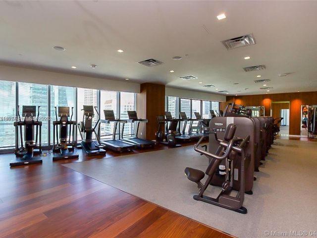 Apartment for rent  Unit #2305 - photo 7451841