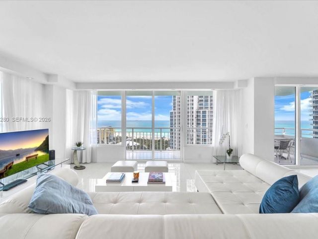 Apartment for sale  Unit #1910 - photo 7510447