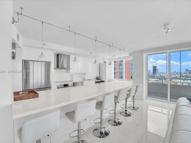 Apartment for sale  Unit #1910 - photo 7510463