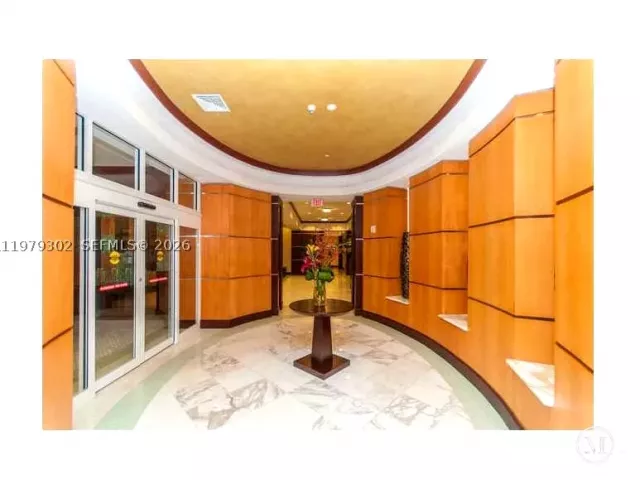 2-bedroom condo for rent in Sunny Isles Beach - 16699 Collins Ave 2406 - MondialRealty