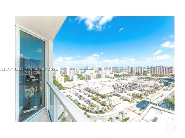 2-bedroom condo for rent in Sunny Isles Beach - 16699 Collins Ave 2406 - MondialRealty