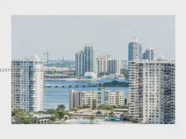 2-bedroom condo for rent in Sunny Isles Beach - 16699 Collins Ave 2406 - MondialRealty