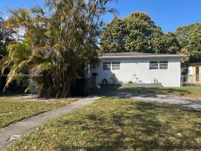 3-bedroom home for sale in North Miami - 15 NE 130th St - MondialRealty