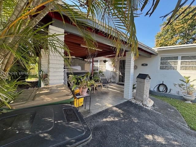 3-bedroom home for sale in North Miami - 15 NE 130th St - MondialRealty