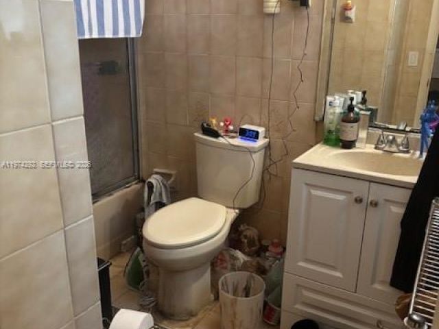 3-bedroom home for sale in North Miami - 15 NE 130th St - MondialRealty