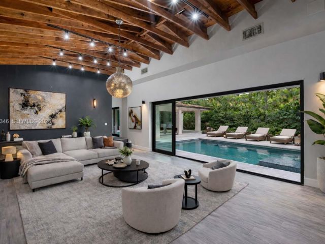 Home for rent at 40 S Prospect Dr 0 - photo 7471113